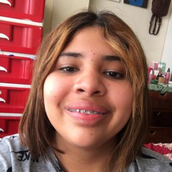 Babysitter in Ambato: Valeska