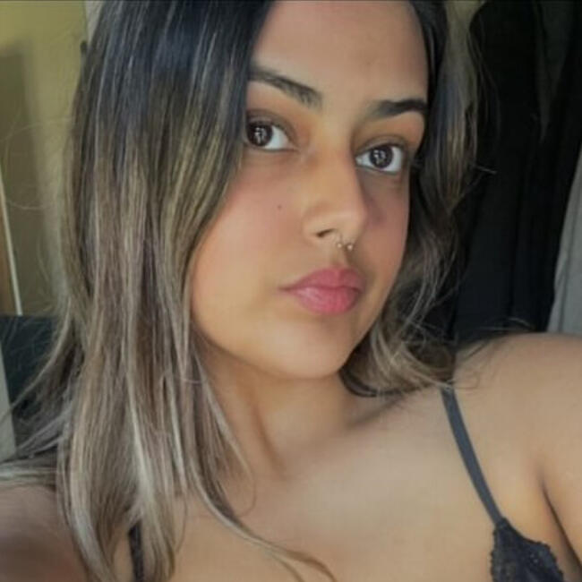 Babysitter in Hounslow: Minesha