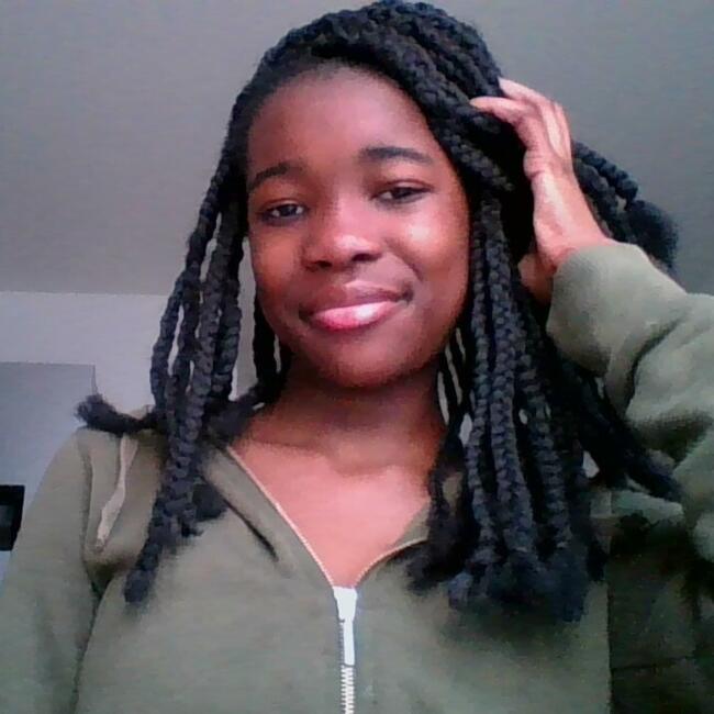 Babysitter in Clichy: Oria