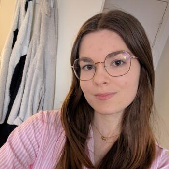 Babysitter in Bordeaux: Laura