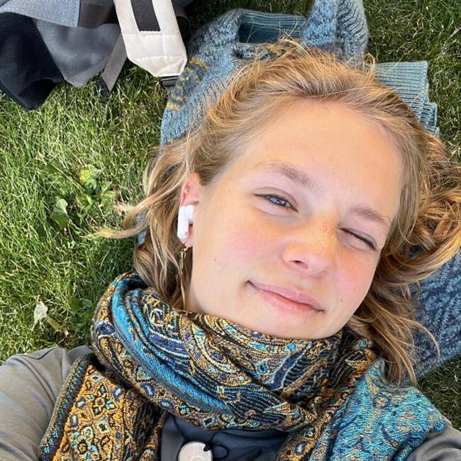 Babysitter in Cologne: Yael