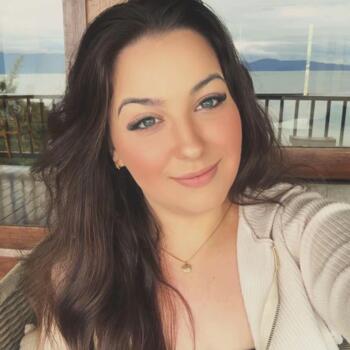 Babysitter in Ilhabela: Ana luiza