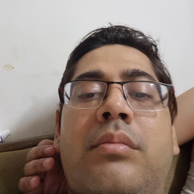 Babysitting job in Gurugram: Akash