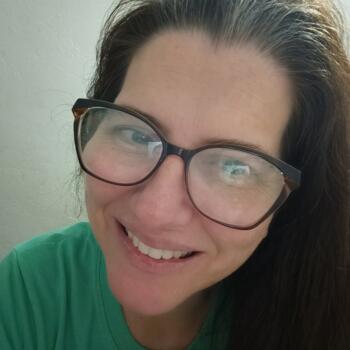 Babá São José dos Campos: Laura Fabiola