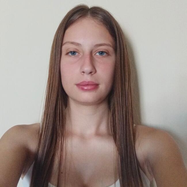 Babysitter in Maia: Inês