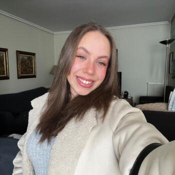 Babysitter in Vitoria-Gasteiz: Dayana