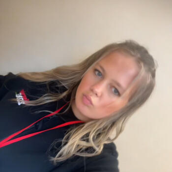 Babysitter in Leicester: Amelia