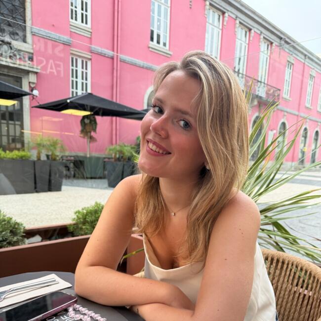 Babysitter in Croissy-sur-Seine: Julie