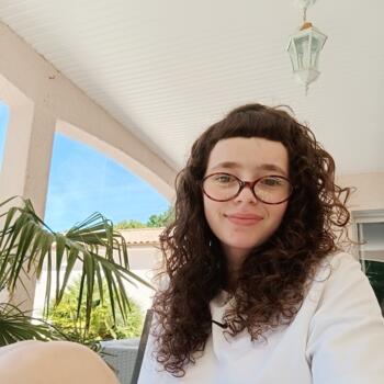 Babysitter in Bussac: Zoé