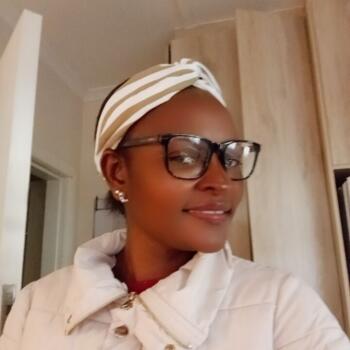 Babysitter Cape Town: Cynthia