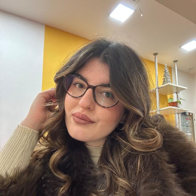 Babysitter in Taranto: Francesca