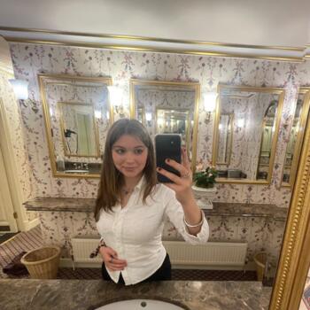 Babysitter in Sevenoaks: Edie