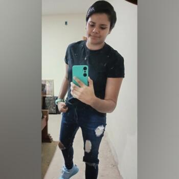 Babysitter in Caracas: Maria