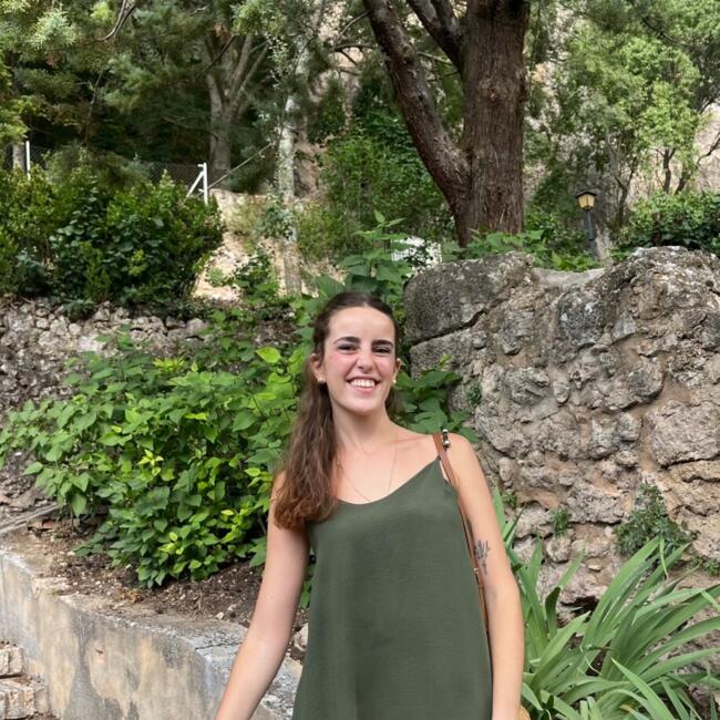 Canguro en Cuenca: Lucía