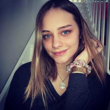 Babysitter in Mouscron: Aloïse