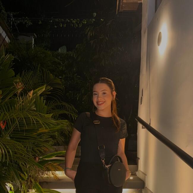 Babysitter in Floridablanca: Maria José