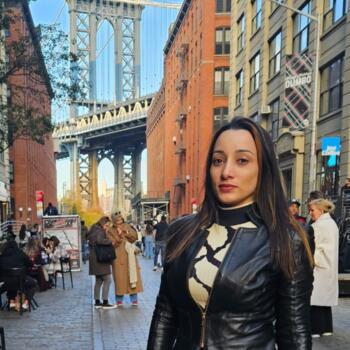 Babysitting job in Curitiba: babysitting job Myla