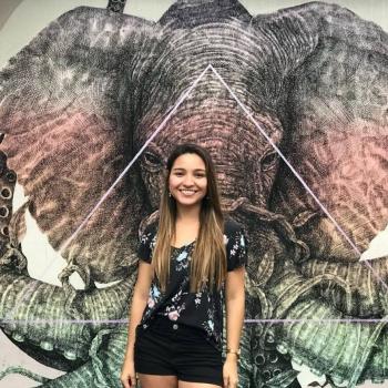 Babysitter Auckland: Mayra Suárez