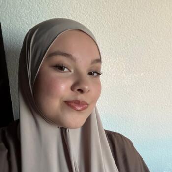 Babysitter Elsdorf: Amal