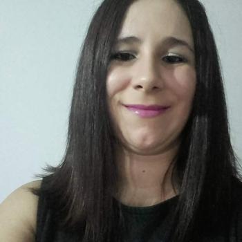 Babysitter Vila Real: Ana
