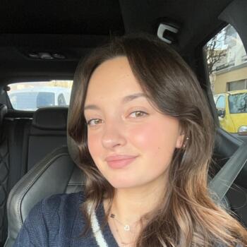 Baby-sitter in Reims: Louna