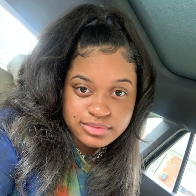 Babysitter in Chicago: Zariah