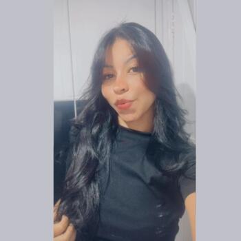 Babá em Carapicuíba: Brenda