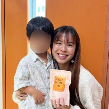 临时保姆 新加坡: Sherine