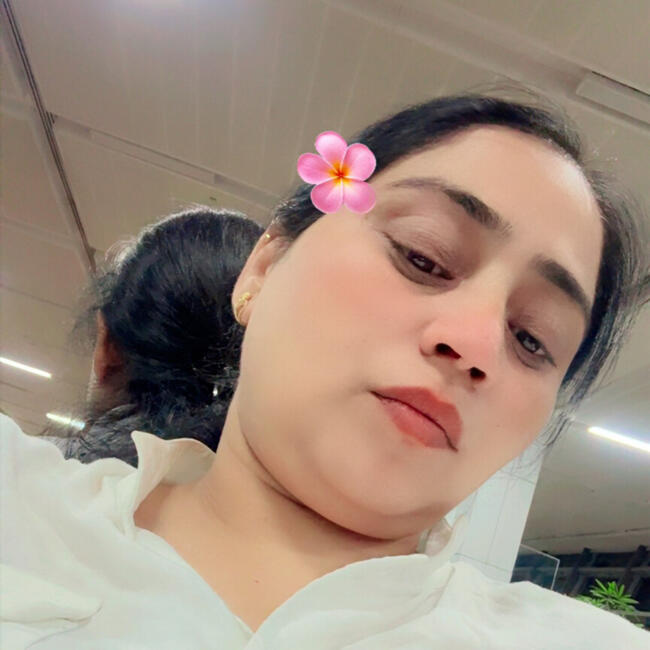 Babysitter in Delta: Nazma