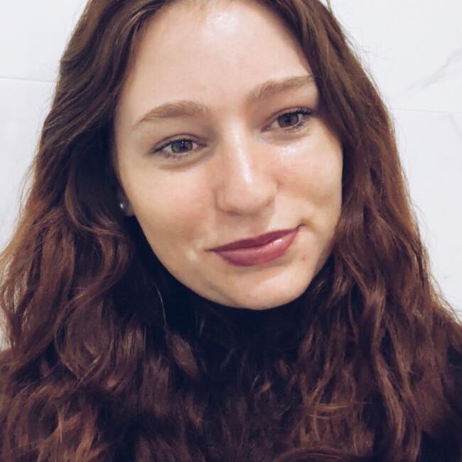 Babysitter em Ponta Delgada: Maria