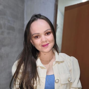 Babysitter in Ribeirão Preto: Thailane