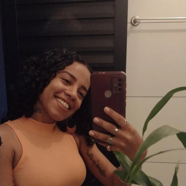 Babysitter in Suzano: Aline