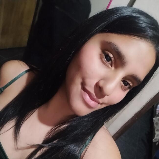 Babysitter in Moreno: Rocio