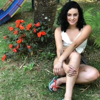 Babá Juiz de Fora: Isabela