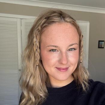 Babysitter in Coffs Harbour: Jazmine