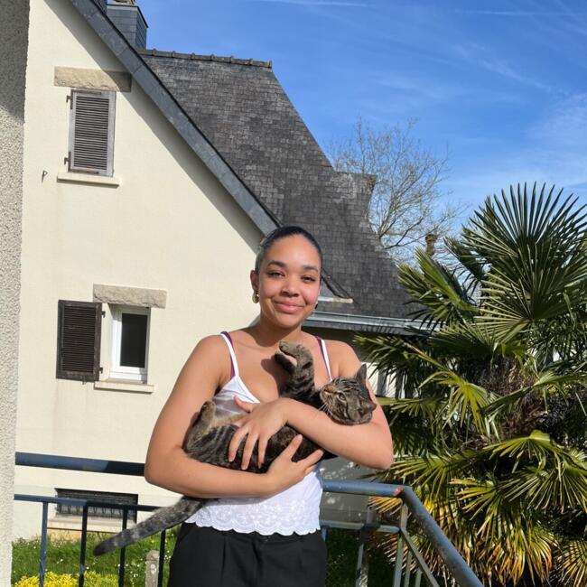 Babysitter in Bourg-des-Comptes: Maiwen