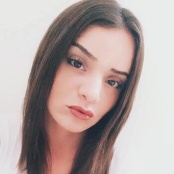 Babysitter in Mauá: Bruna