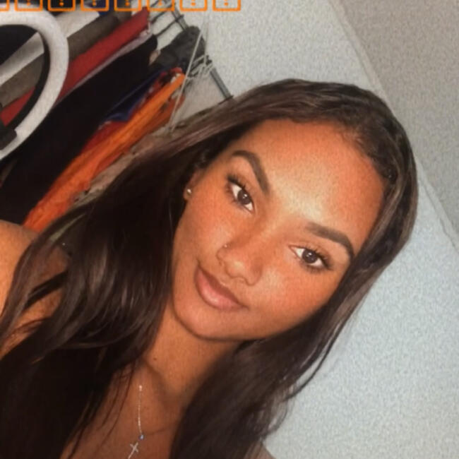 Babysitter in Rennes: Tamera