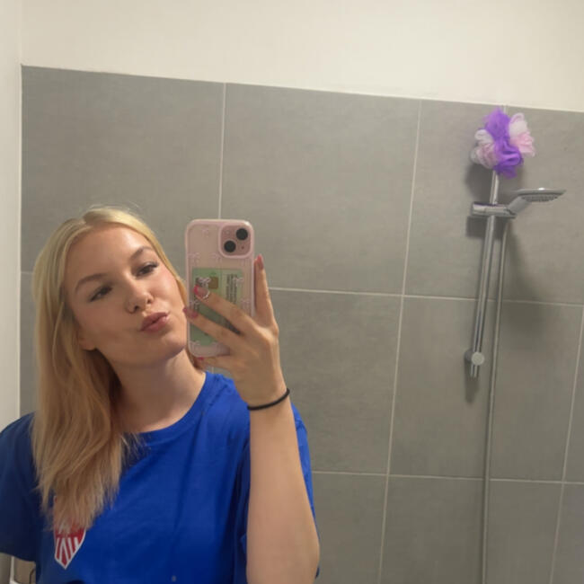 Babysitter in Antwerpen: Femke