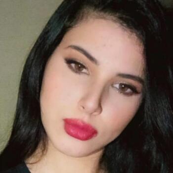 Babysitter στην περιοχή Meknes: Boutaina