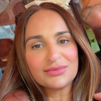 Babysitting job in Manchester: babysitting job Razwana