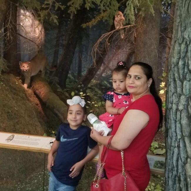 Baby-sitter in Calgary: Parmjeet