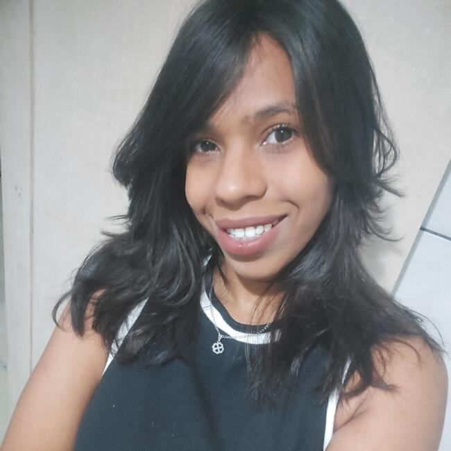 Babá em Blumenau: Evelyn