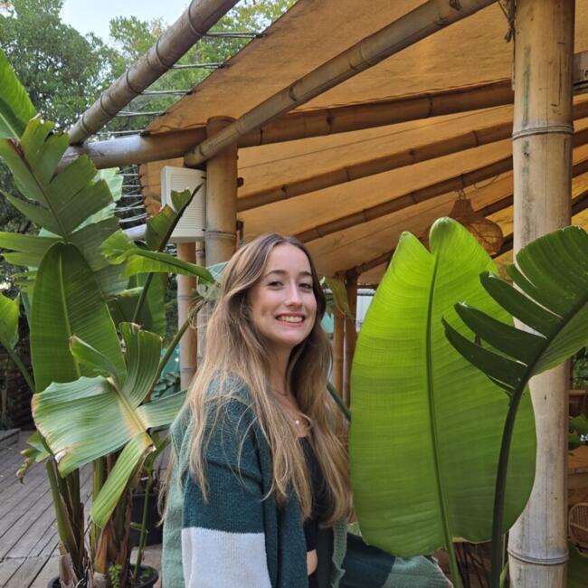 Babysitter in Bern: Erina