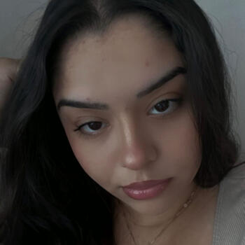 Babysitter in Mississauga: Selena