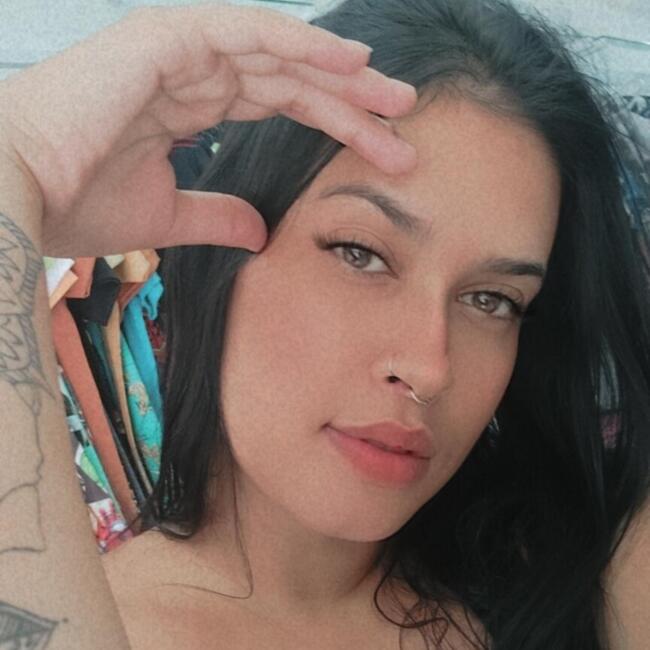 Babysitter in Ribeirão Preto: Thaysa