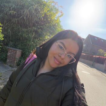 Babysitter in Saint-Josse-ten-Noode: Valeria
