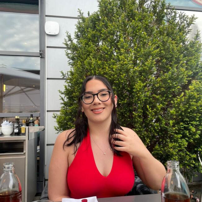 Baby-sitter in Chêne-Bougeries: Eleana