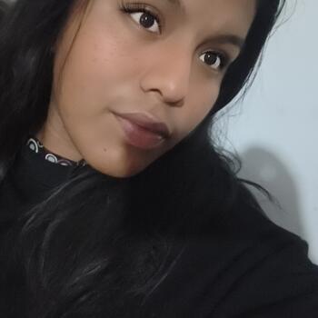 Babysitter in El Alto: Yhara