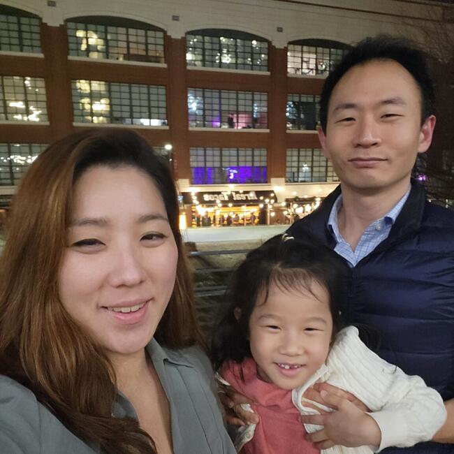 Babysitting job in Seoul: Soy